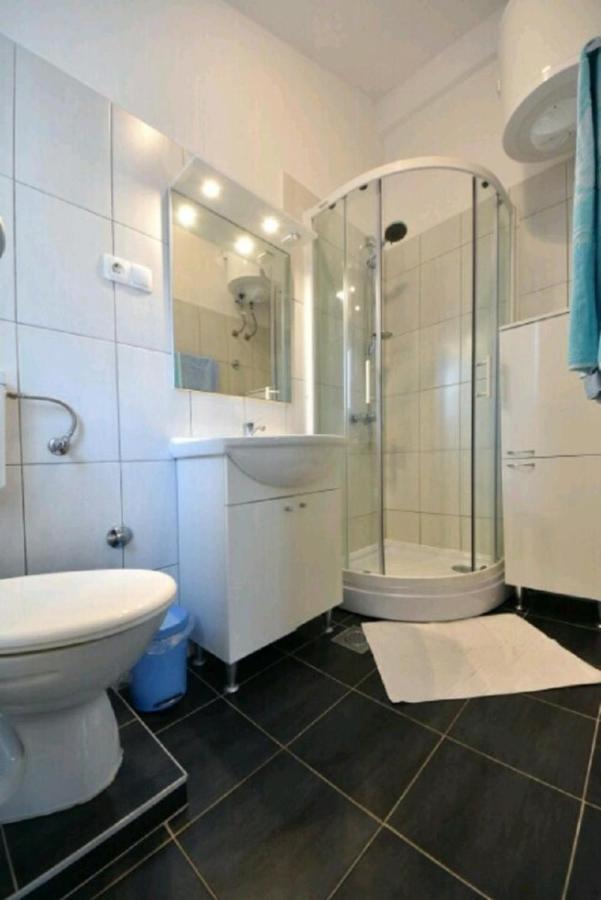 Apartman Zora Сукошан Экстерьер фото